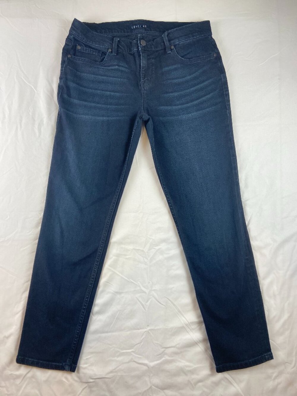 🖤 Level 99 Dark Wash Straight Leg Jeans 🖤Size 29